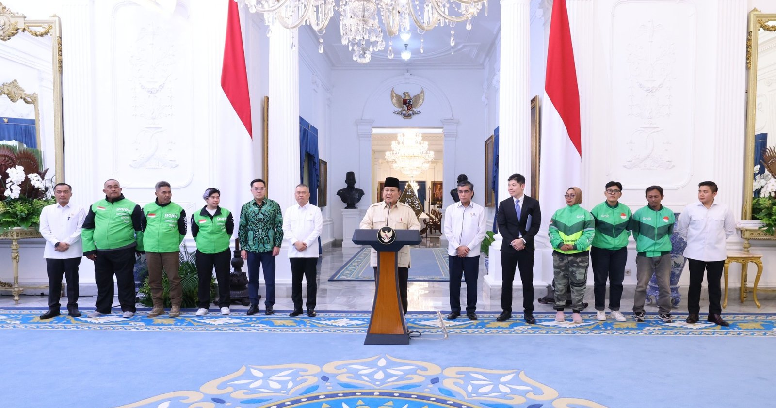 Kabar Gembira, Prabowo Umumkan Bonus Hari Raya untuk Ojol: Pemerintah Beri Perhatian Khusus