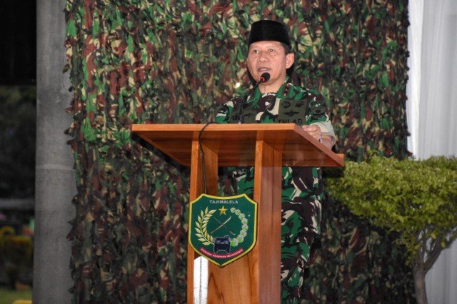 Pangdam Jaya Mayjen TNI Rafael Granada Baay Hadiri Buka Puasa Bersama Keluarga Besar Brigif 1/JS