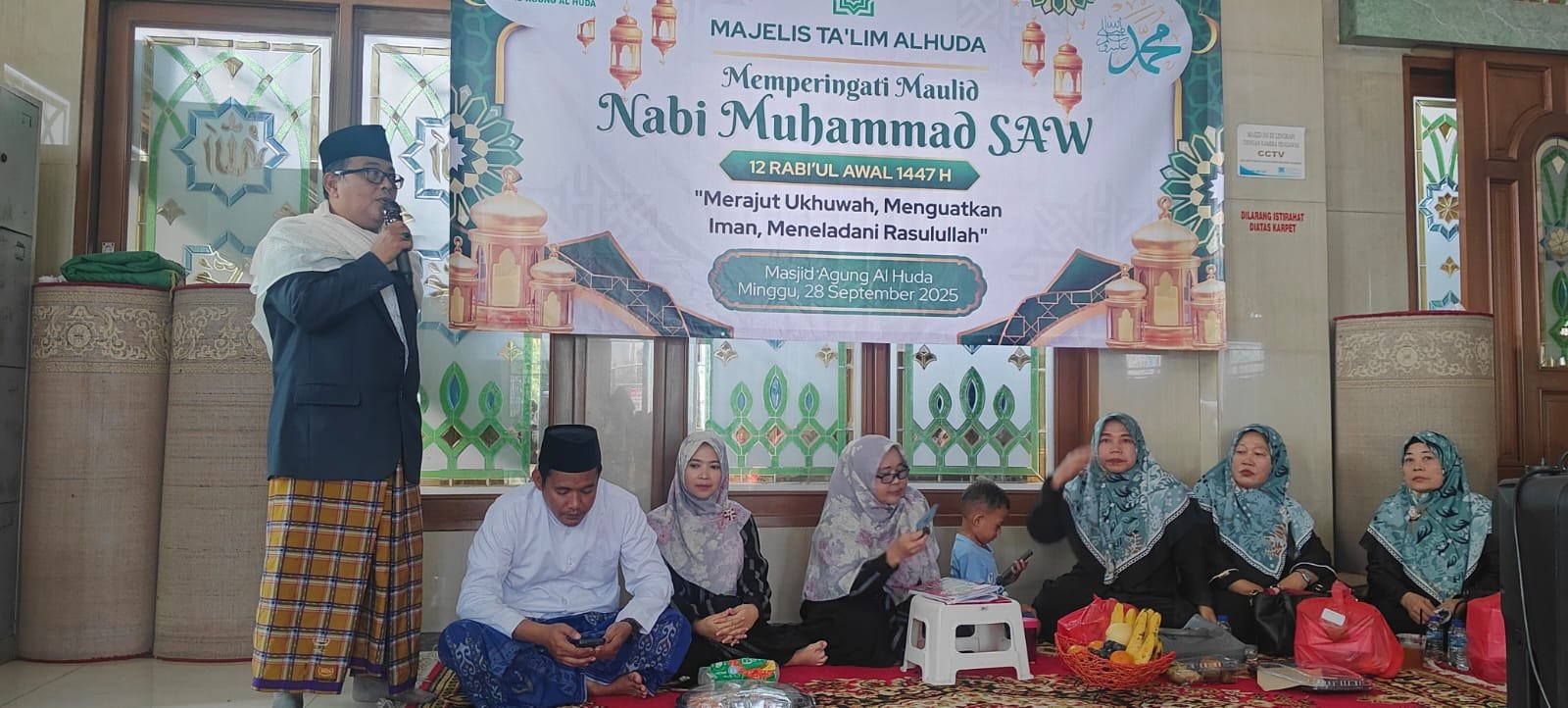 Hadiri Maulid Nabi, Lurah Bendahara Ahmad Surury Mufid,.S.AP :Momentum Maulid Sebagai Sarana Memperbaiki Diri dan Memperkuat Iman