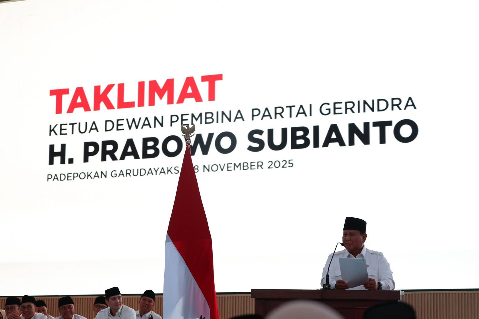 Prabowo Subianto Beri Taklimat Politik kepada Jajaran Kader Partai Gerindra di Hambalang