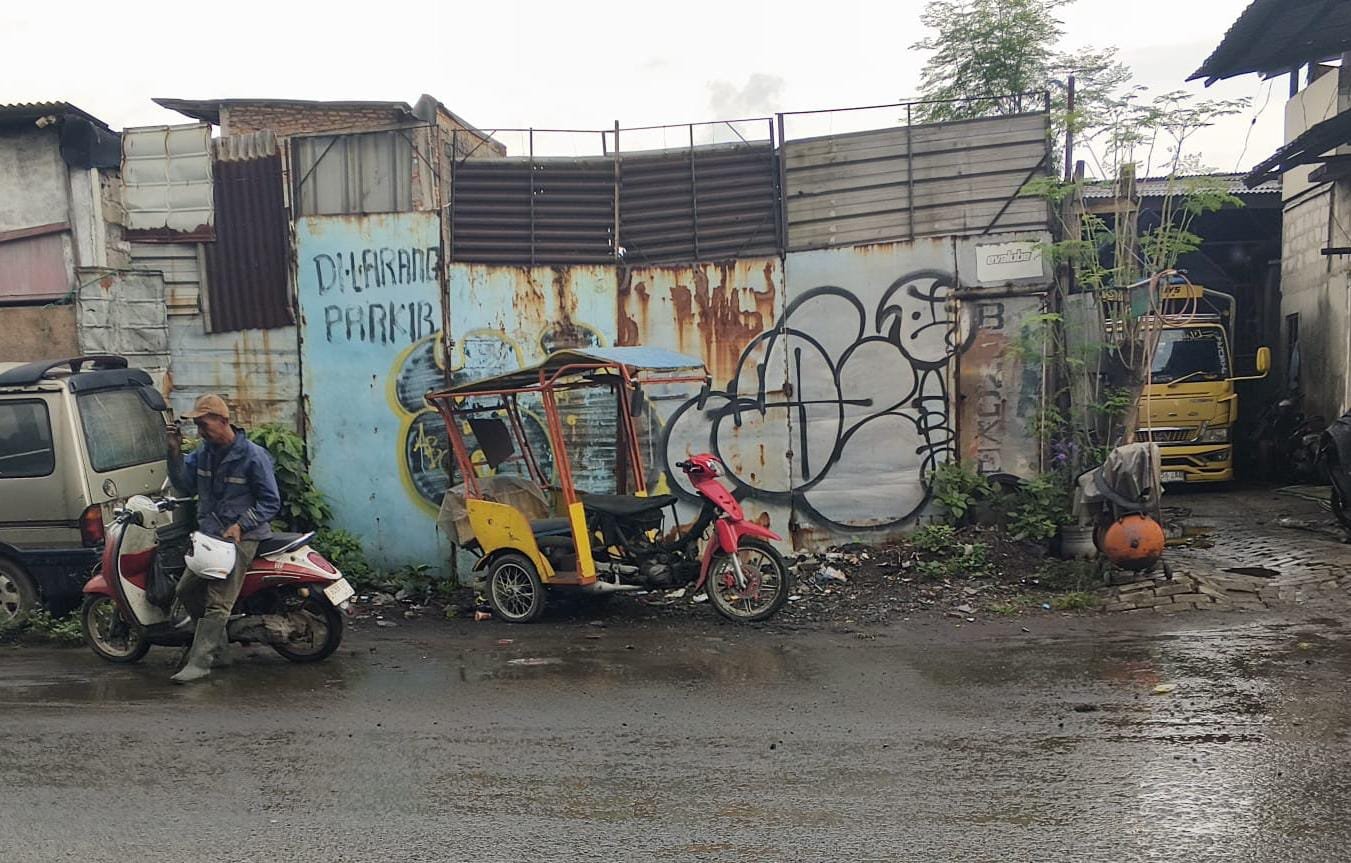 DPD FWJI DKI Minta Satpol PP Tertibkan Usaha Pemotongan Mobil Bekas yang Sasar Lahan RTH Cilincing