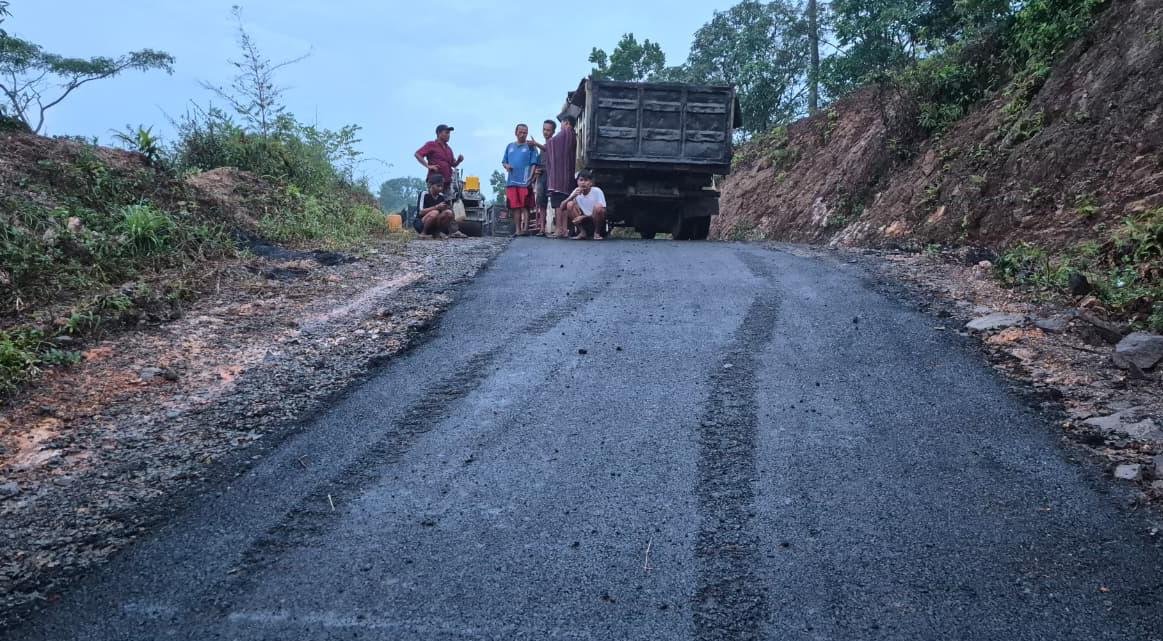 Warga Sambut Gembira, Akselerasi TMMD Ke-128 Bogor: Jalan Aspal 5,2 Kilometer Hampir Rampung