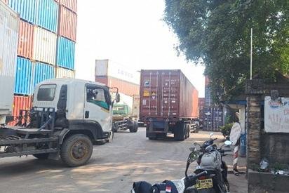 Pemicu Kemacetan Jalan Raya Cilincing Diduga Padatnya Aktivitas Bongkar Muat Peti Kemas