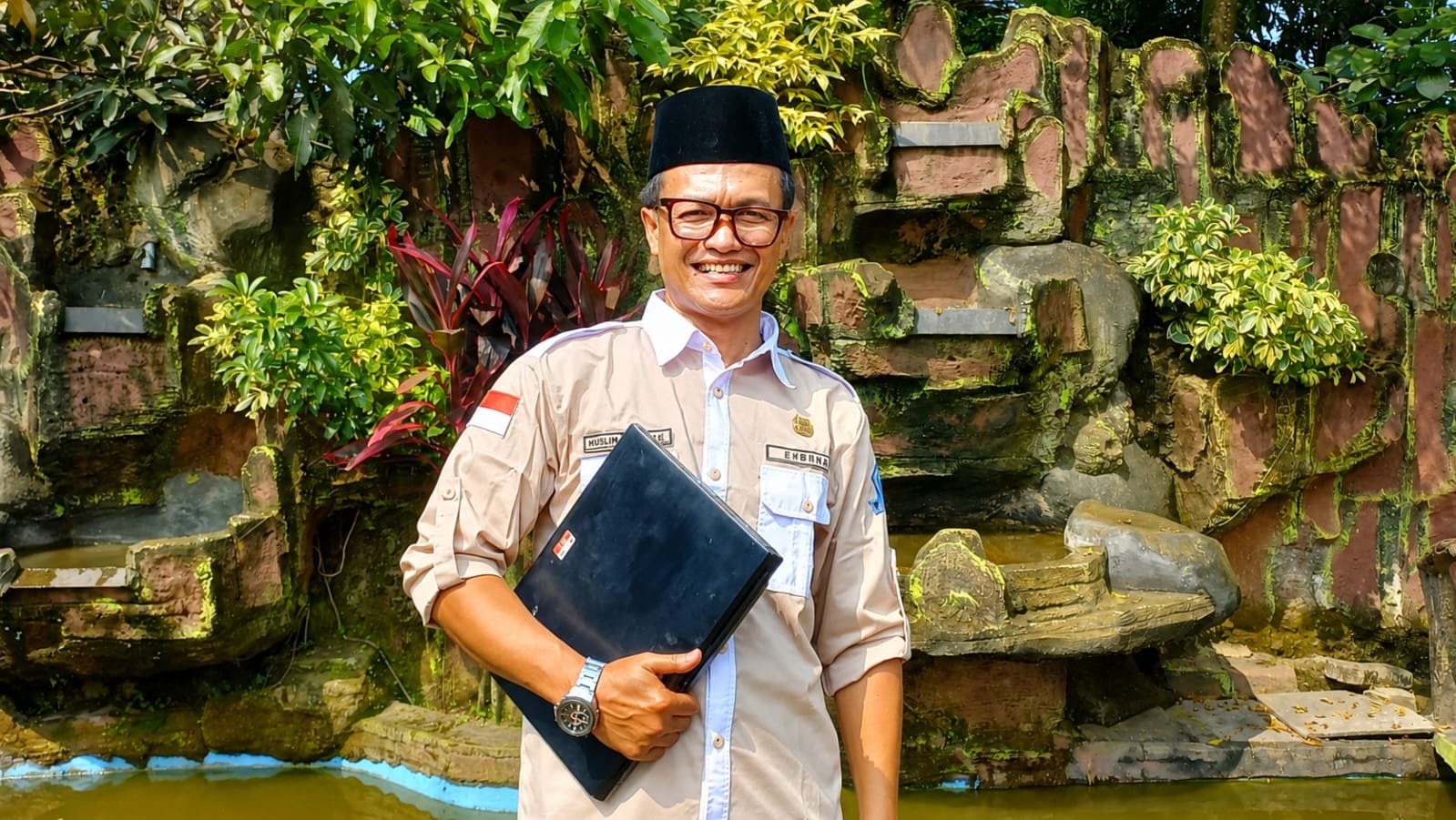 BERJUTA CARA MENCINTAI INDONESIA