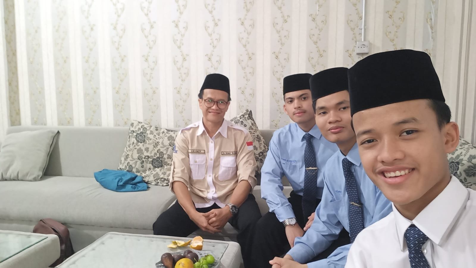 DI BALIK AKSARA, LAHIR PERADABAN