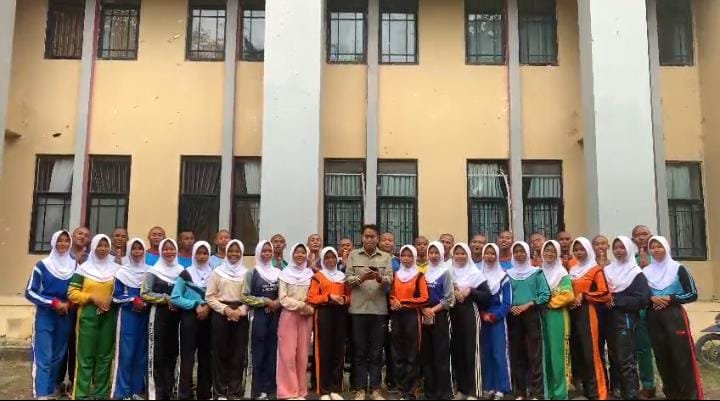CV Aneka Sri Support Siswa-Siswi Pasukan Pengibaran Bendera Merah Putih Kecamatan Rumpin