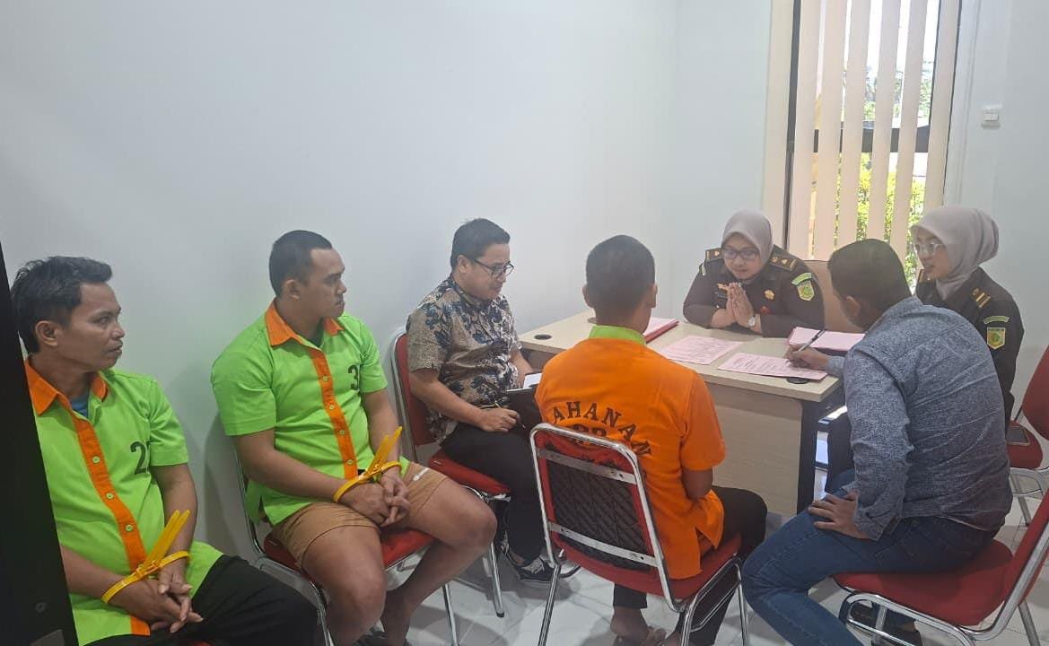 Tahap II Perkara Dugaan Penyelundupan 3,85 Ton Sianida, Empat Tersangka Diserahkan ke Jaksa