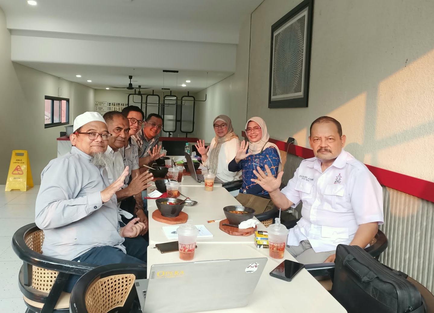 Primnaskop Agregator UKM PKL dan Sekolah Usaha Rakyat Kecil (SURK) APKLI MERAH PUTIH, Ketua Umum: Keniscayaan Urgensif